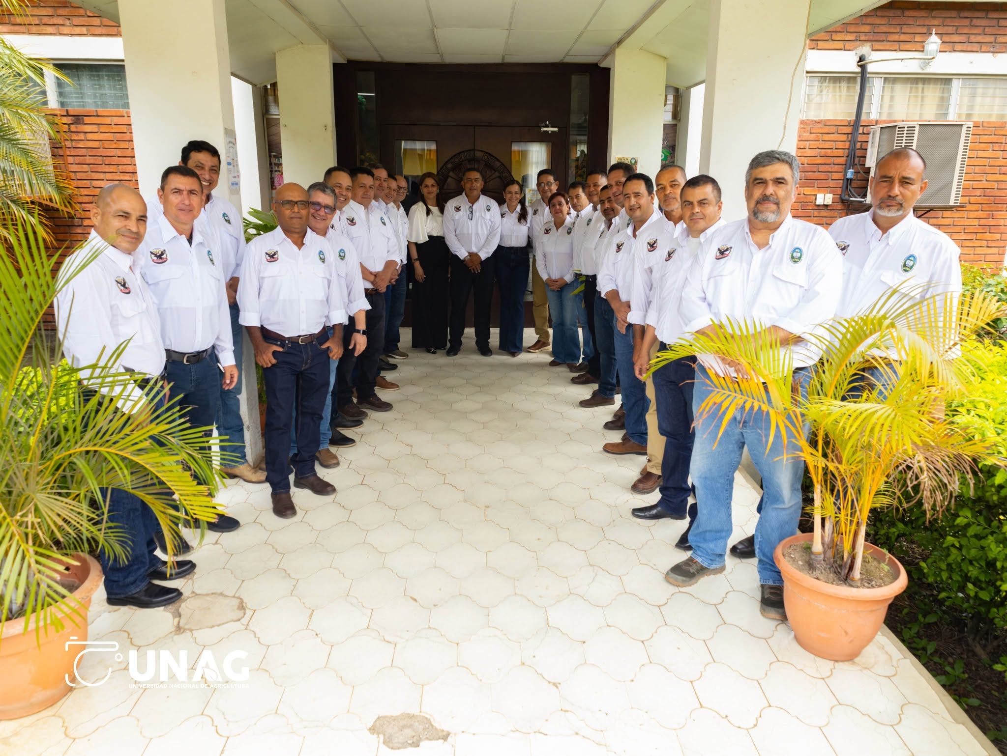 Los Halcones de la Clase 96 regresan al nido para celebrar 30 años de graduación